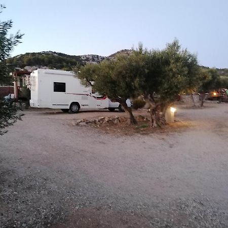 Camp Kopito Hotel Hvar Town Luaran gambar